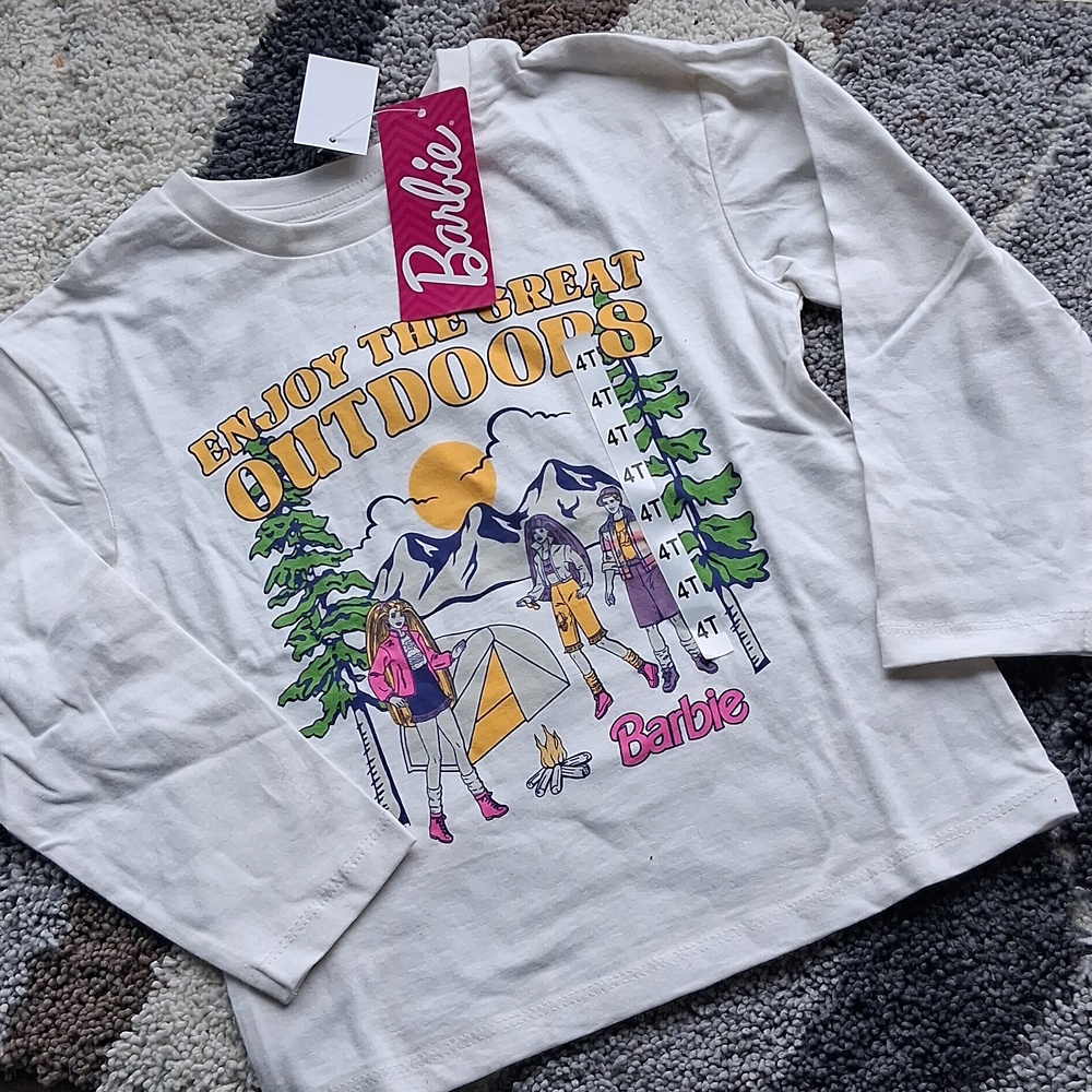 Kids Barbie T-shirt Size 4T NWT - Picture 5 of 5